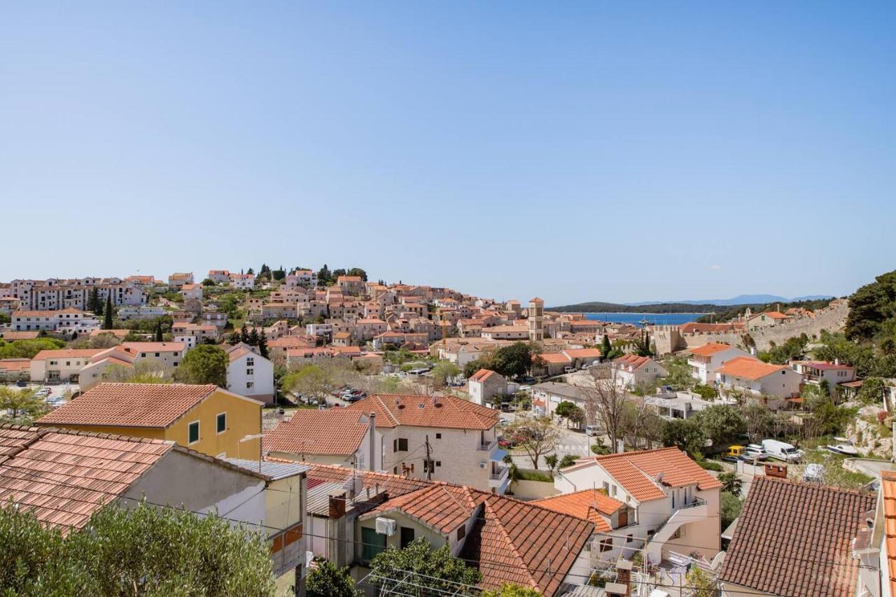 Guest House Vuljan Hvar Town Eksteriør bilde